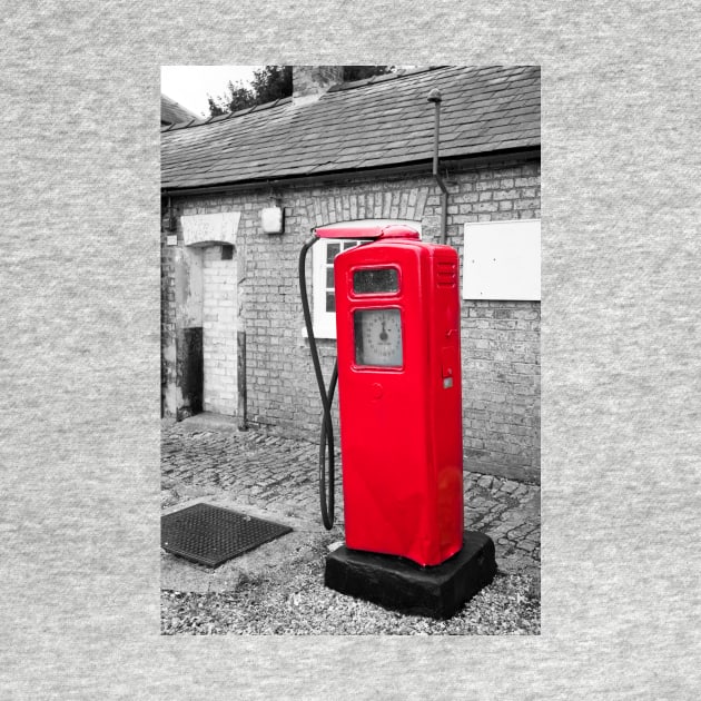 Red Gas Pump by tommysphotos